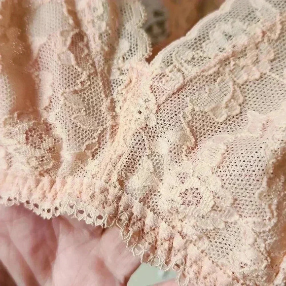 VICTORIA'S SECRET Peach Lace Racerback Bralette Bra sz M - Picture 4 of 13